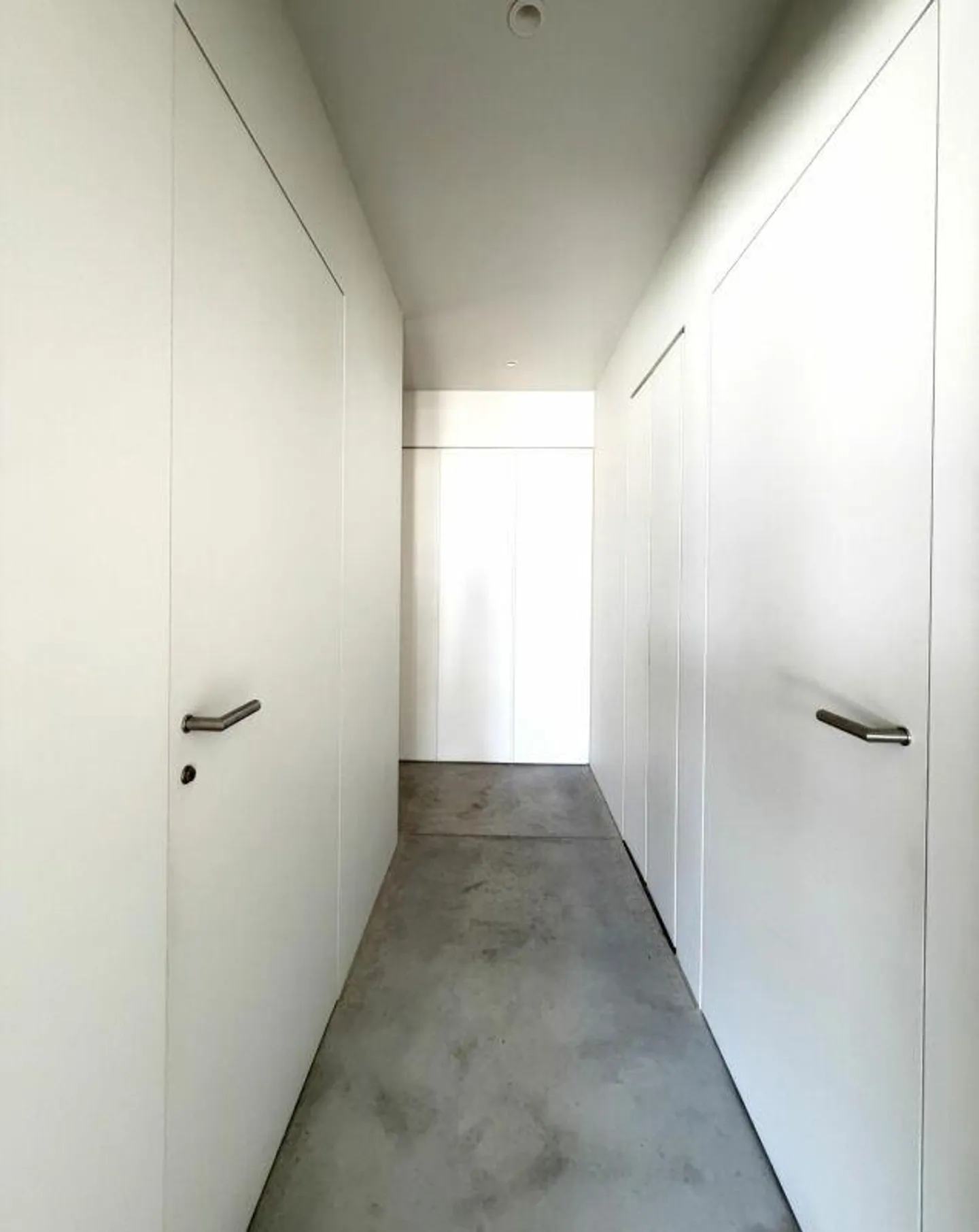 Modernes 3.5-Zimmer mit Seeblick - Foto 9 von 15