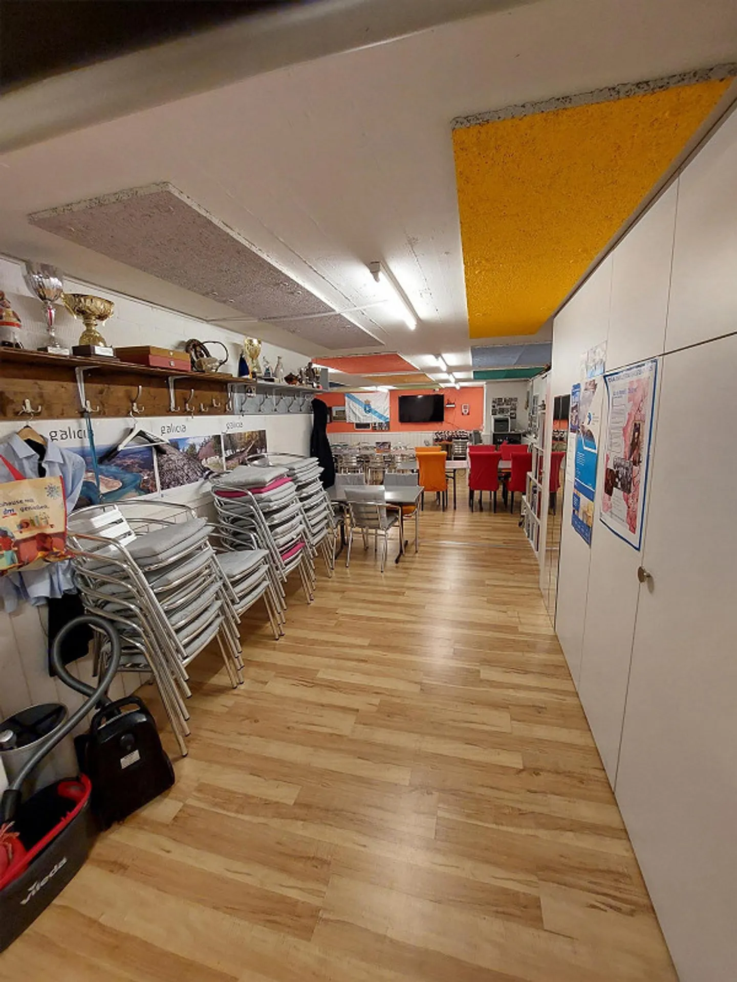 Representative - Central - Flexibly Usable - Photo 7 of 9