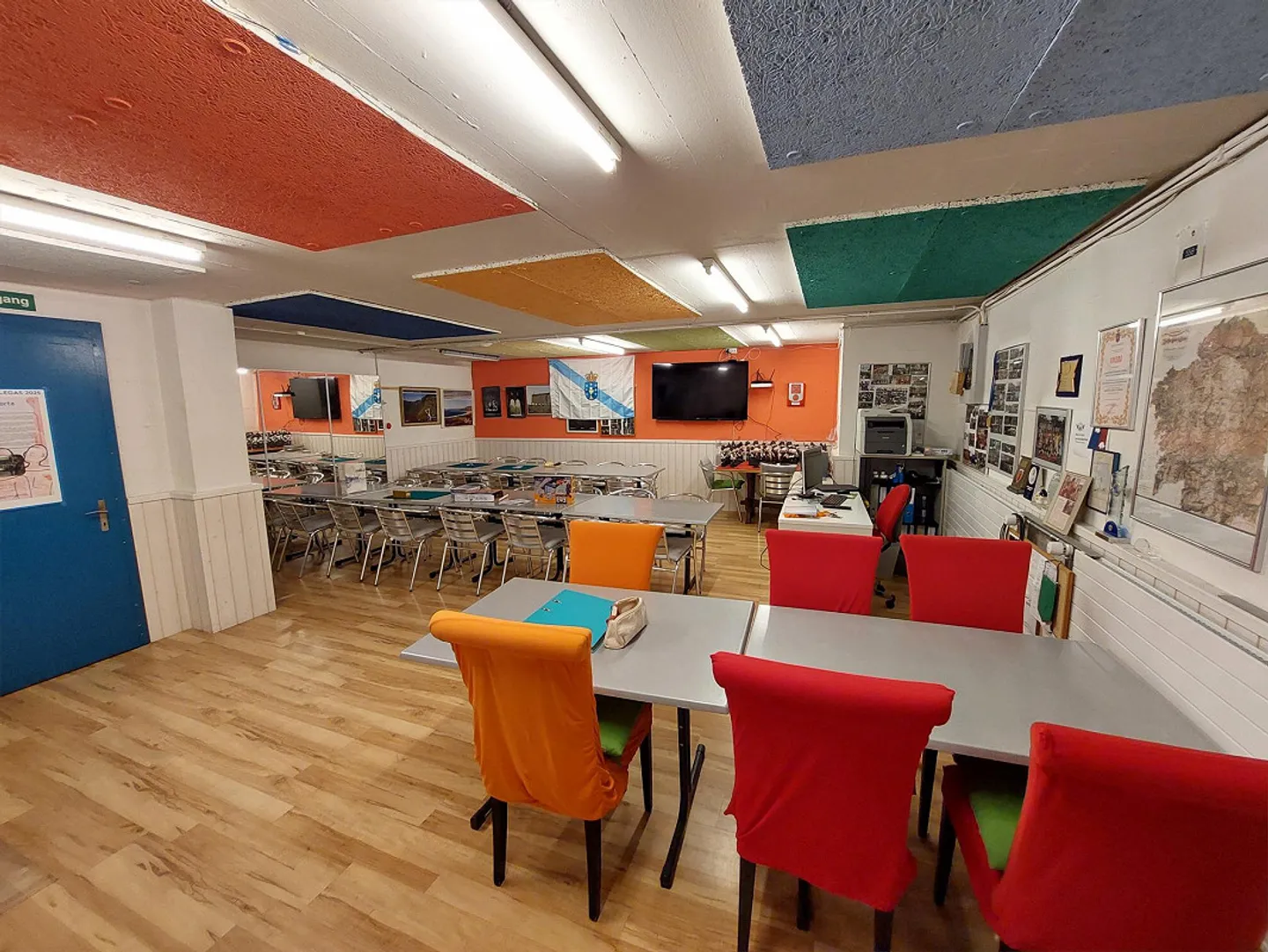 Representative - Central - Flexibly Usable - Photo 8 of 9