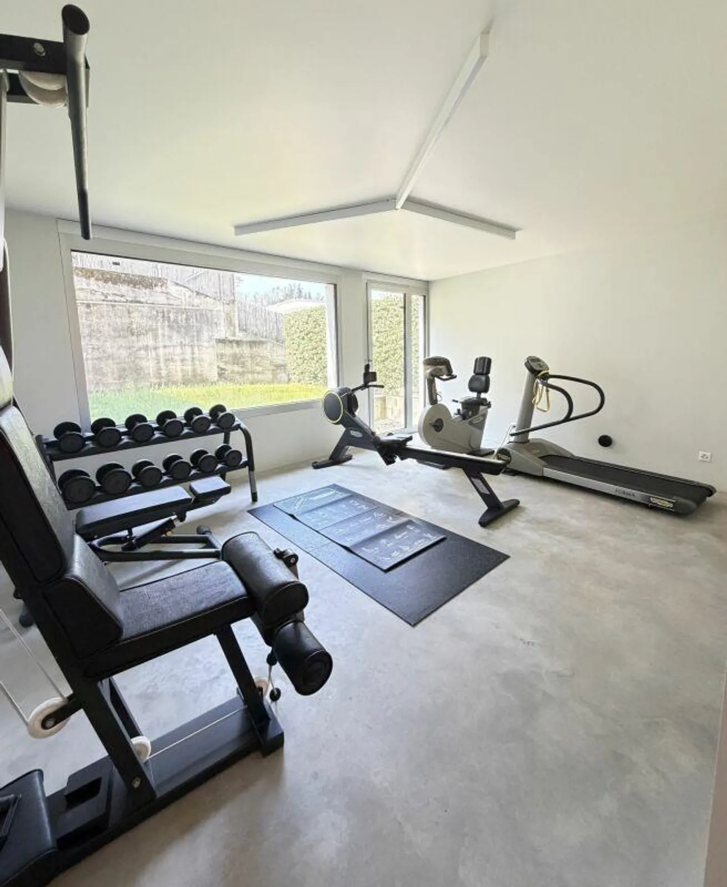 Modernes 3.5-Zimmer mit Seeblick - Foto 12 von 15