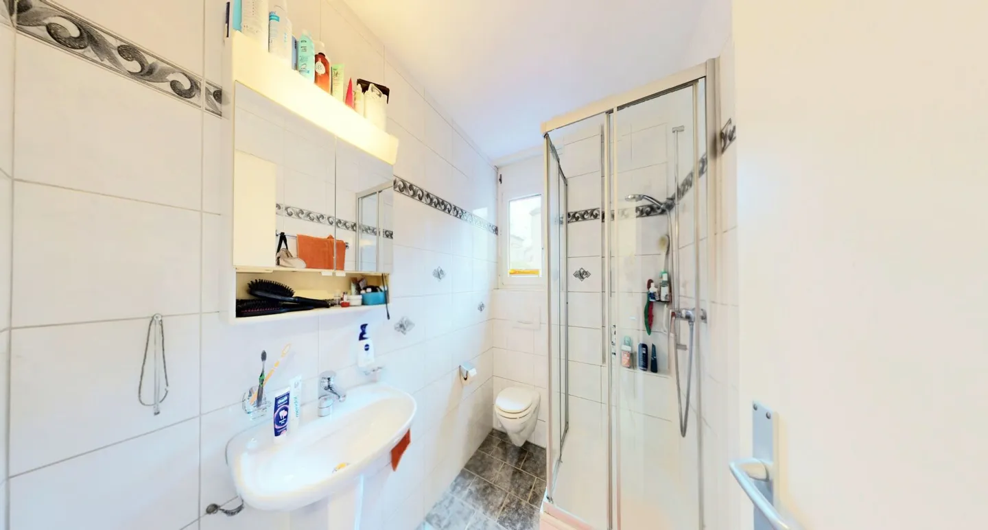 Beaucoup d'espace pour vivre ! Appartement de jardin familial à Muttenz - Photo 13 sur 14