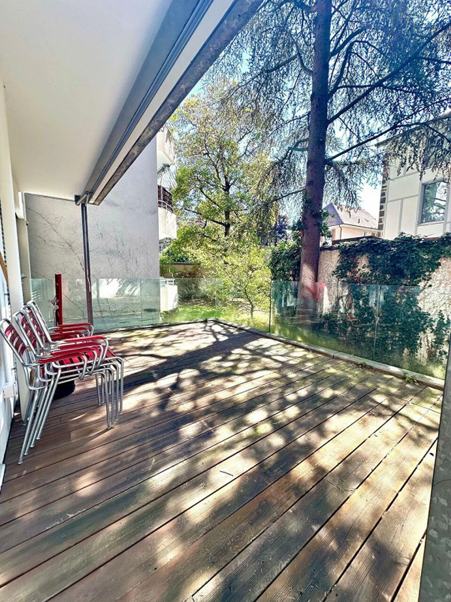 Modernes Apartment in Basel - Foto 1 von 22