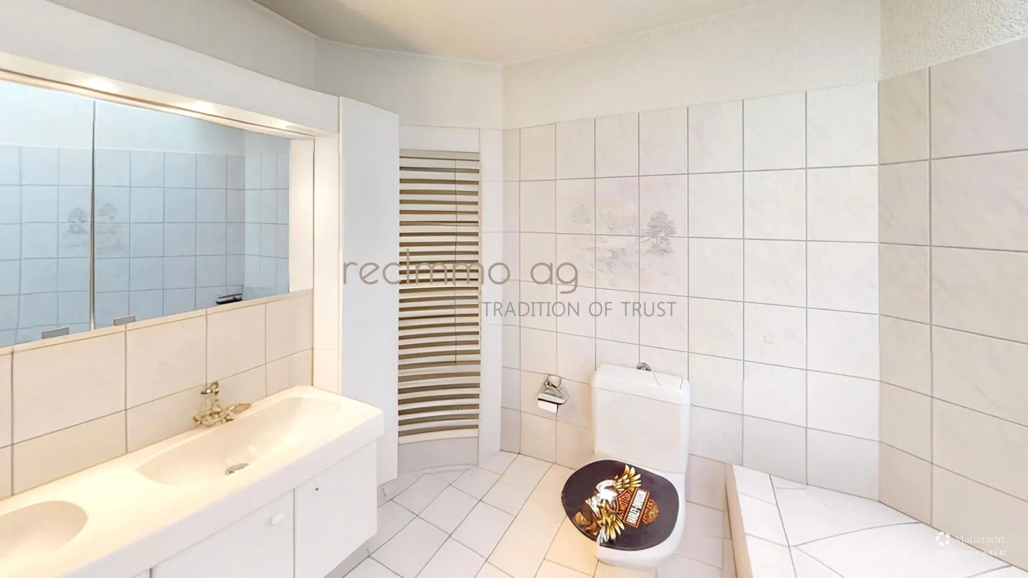 Spacious 6.5-room maisonette apartment in Bremgarten - 190 m² with renovation potential - Photo 8 of 11