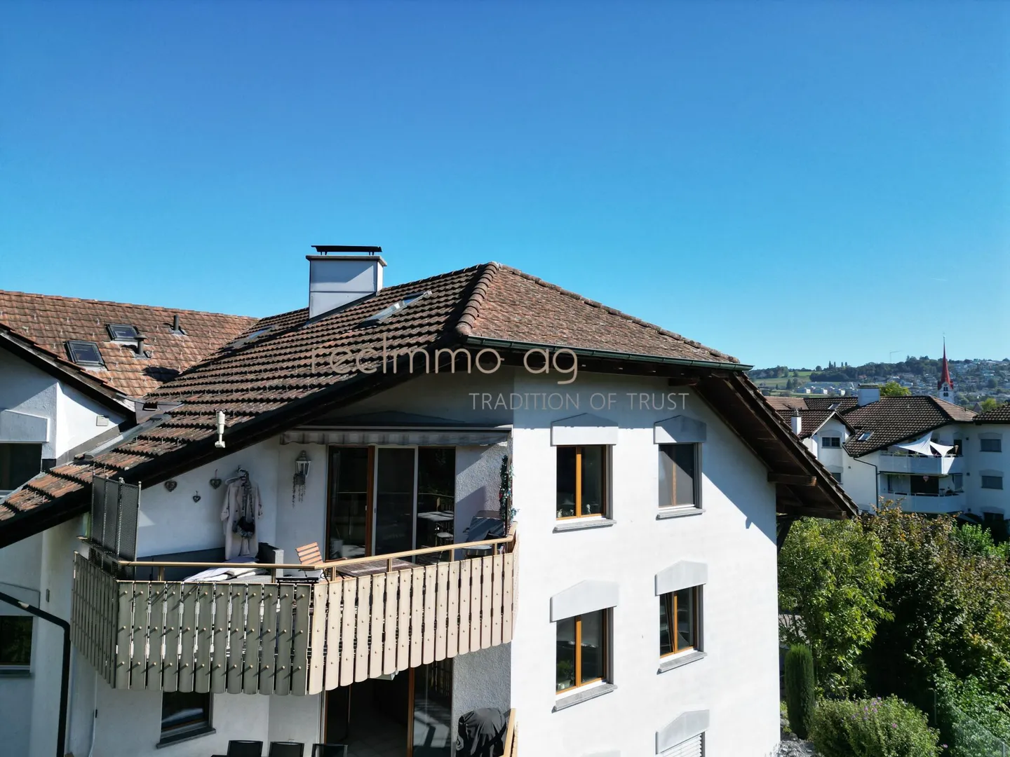 Spacious 6.5-room maisonette apartment in Bremgarten - 190 m² with renovation potential - Photo 9 of 11