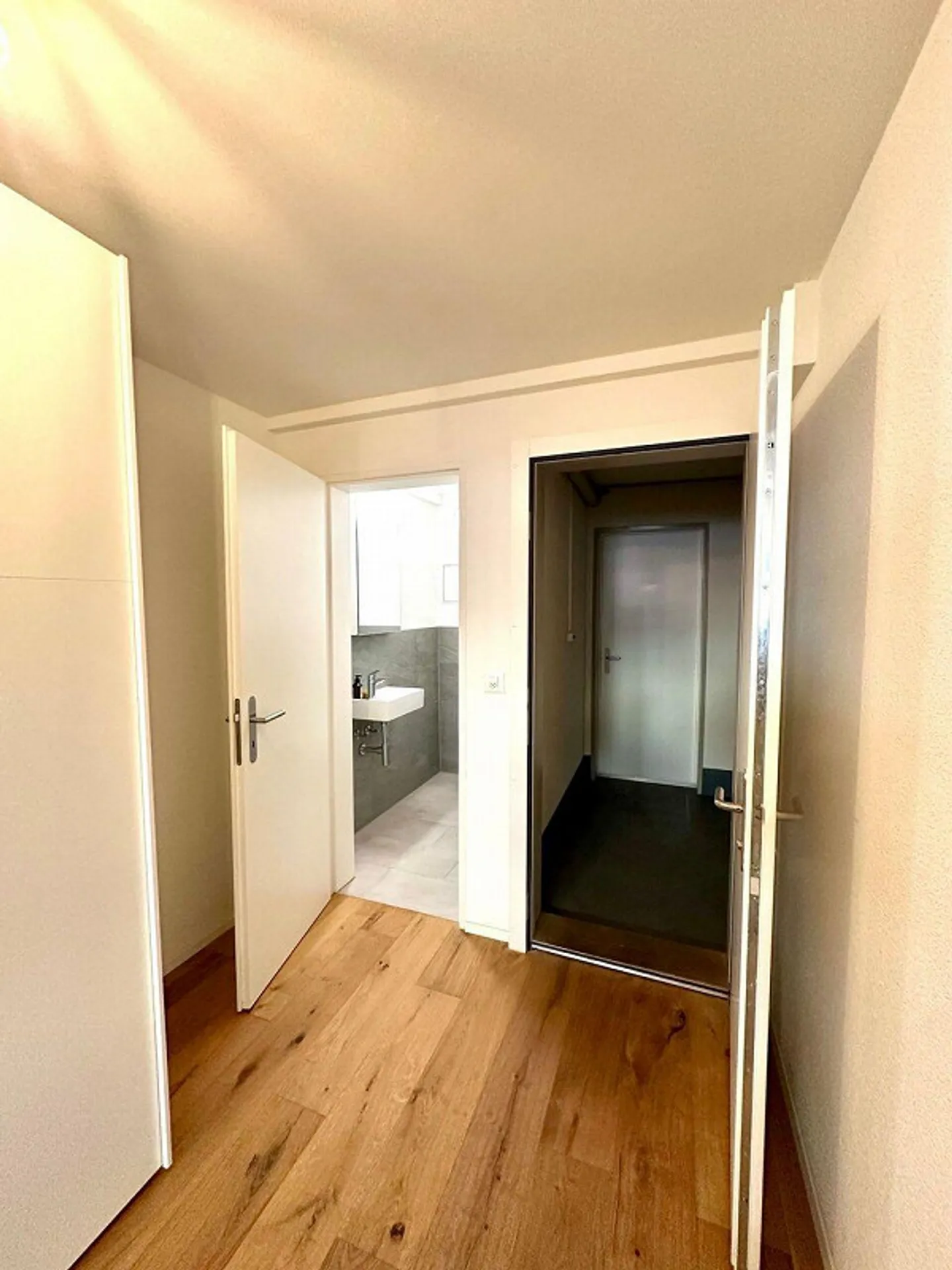 Modernes Apartment in Basel - Foto 10 von 22