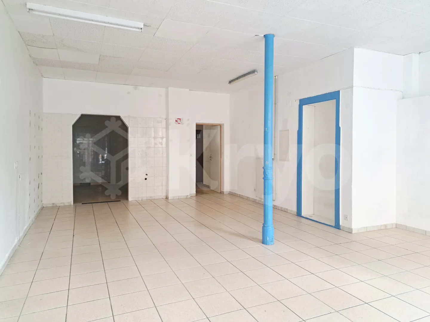 YVERDON 10, Spazio commerciale nel centro della città - Foto 1 di 4