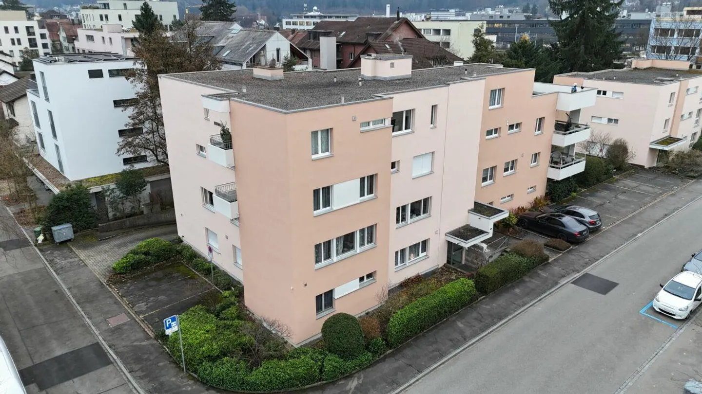 Spacious Apartment in the Heart of Wettingen - Photo 27 of 30