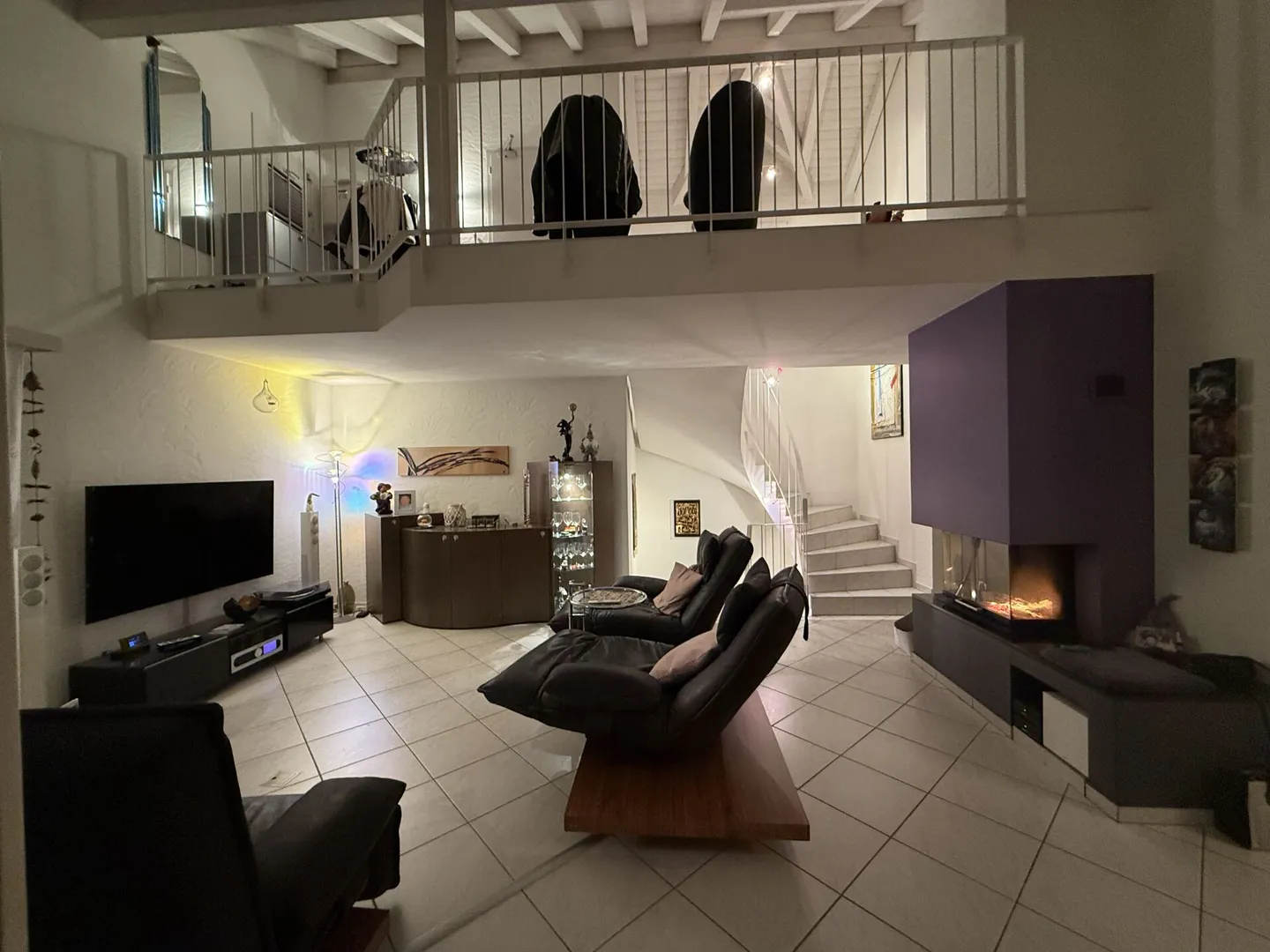 Casa bifamiliare di 4,5 stanze a Sonnenberg Kriens con vista panoramica unica - Foto 3 di 10
