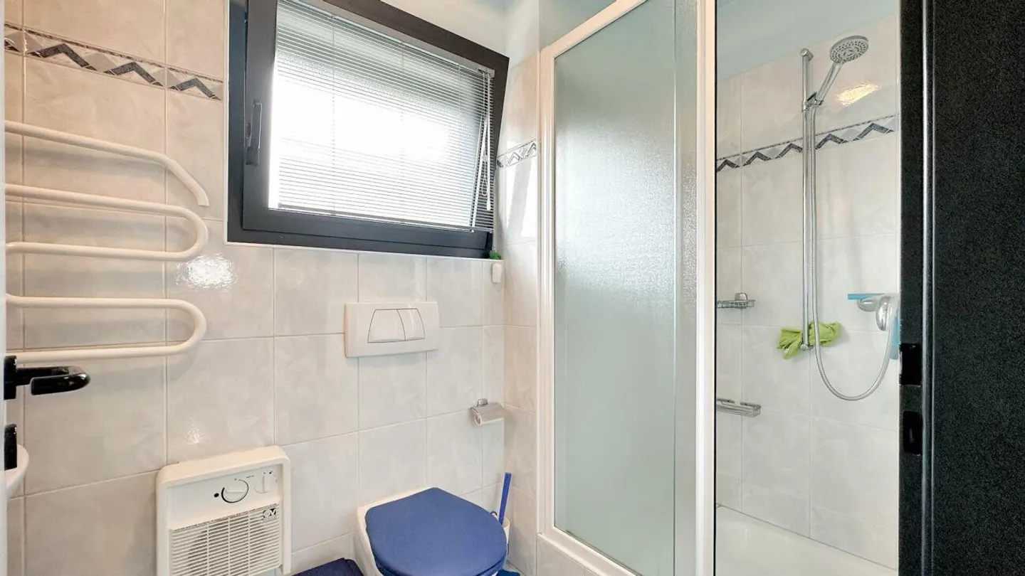 Gordola - Casa con monolocale / Einfamilienhaus mit Studio - Foto 9 di 15