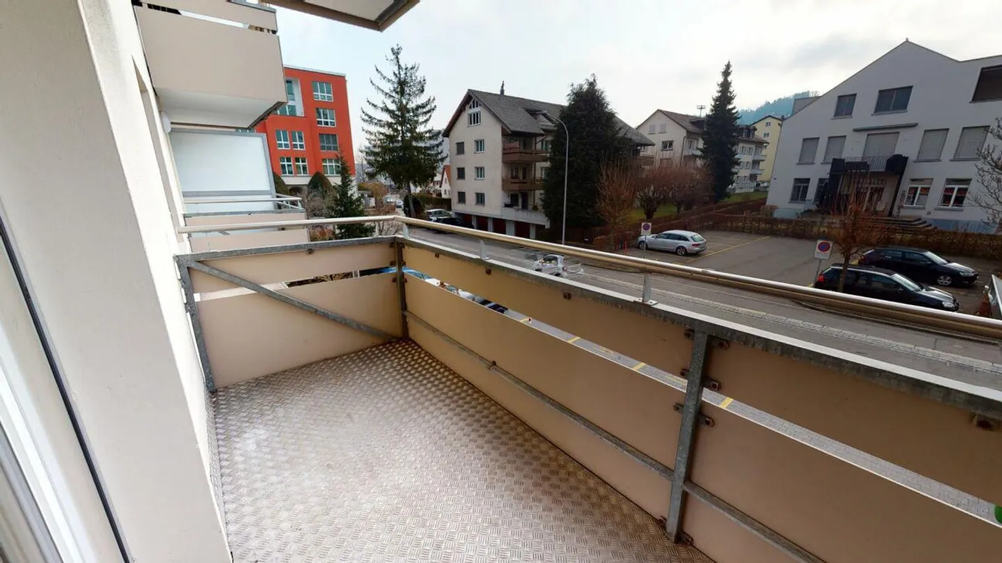 MODERN apartment in a central location - Photo 6 of 8