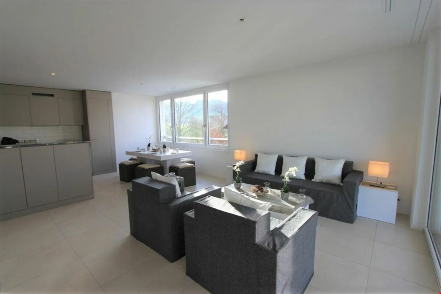 Modernes Apartment mit hochwertigen Ausstattungen - Foto 3 von 9