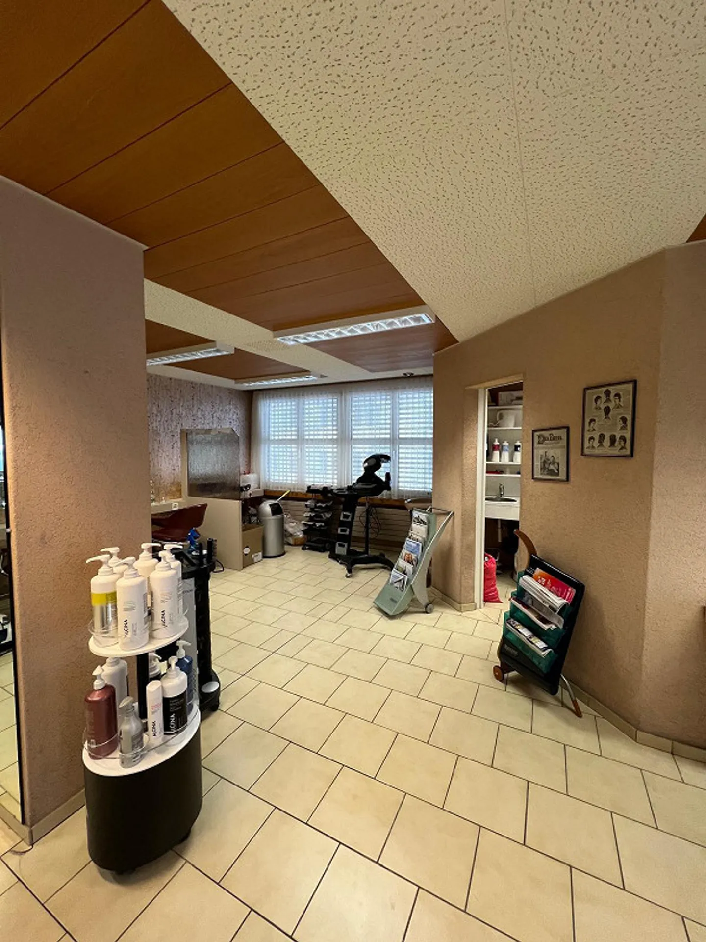 Hair Salon for Sale - Photo 3 of 6