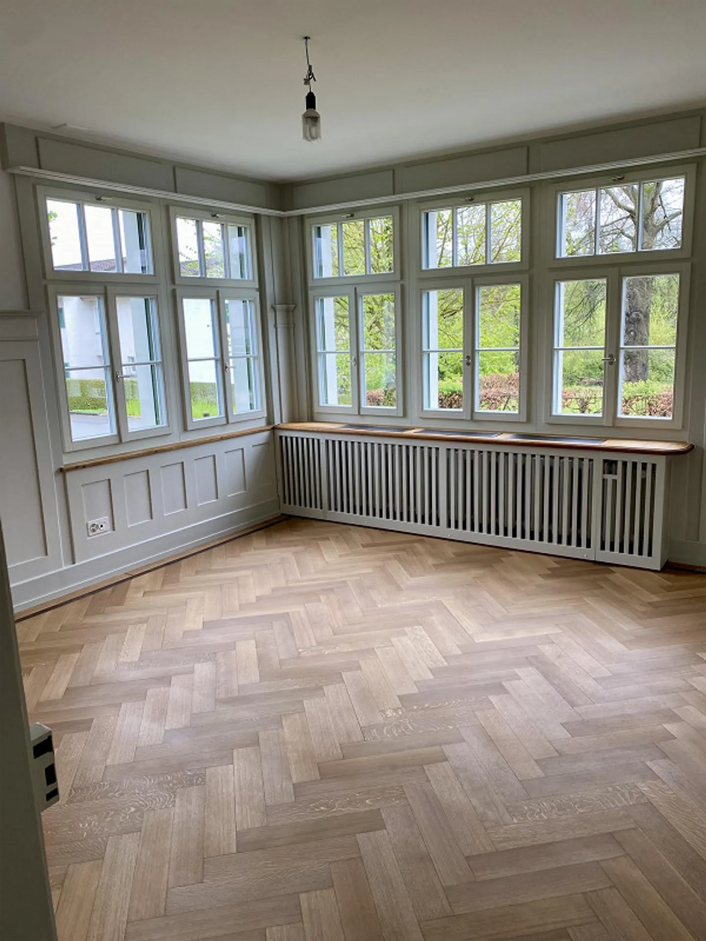 Appartement rénové de 3,5 pièces avec charme - Photo 2 sur 10