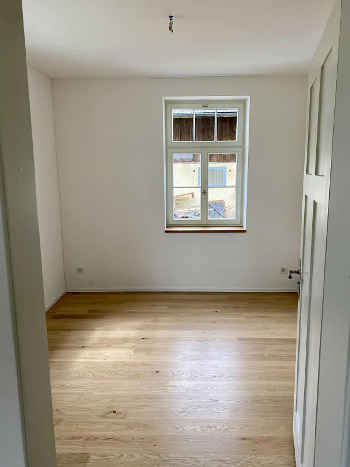 Appartement rénové de 3,5 pièces avec charme - Photo 8 sur 10