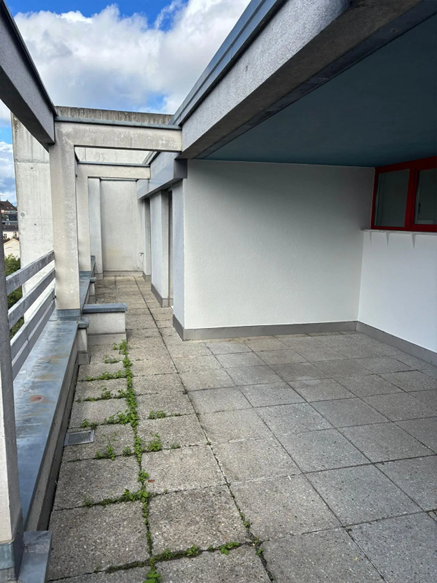 3.5 room penthouse apartment (91 m2) with 2 large terraces - Photo 6 of 10