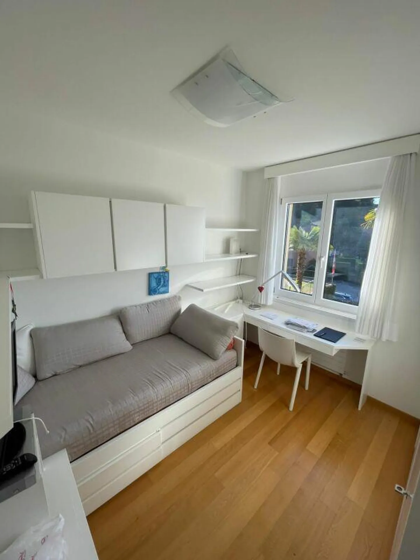 Casa di campagna interessante con giardino e vista lago - Foto 11 di 16