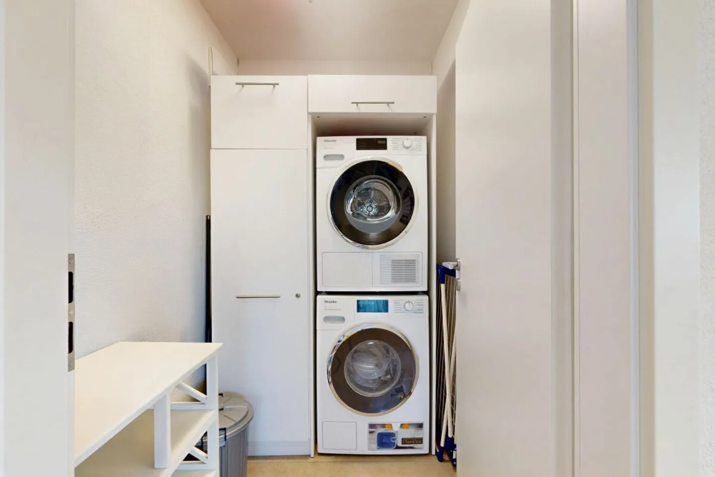 wunderschöne, neuwertige Wohnung an ruhiger Lage - Foto 9 von 18