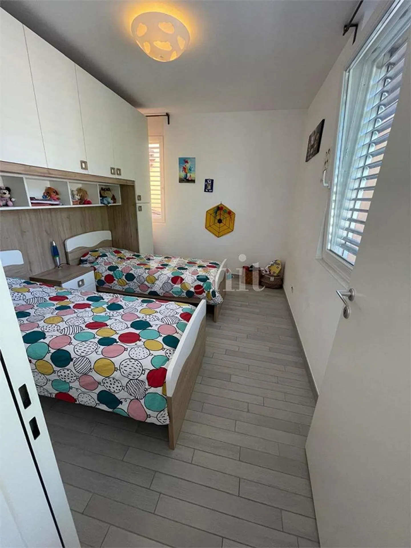 Incantevole villa bifamigliare Vezia - Foto 8 di 11