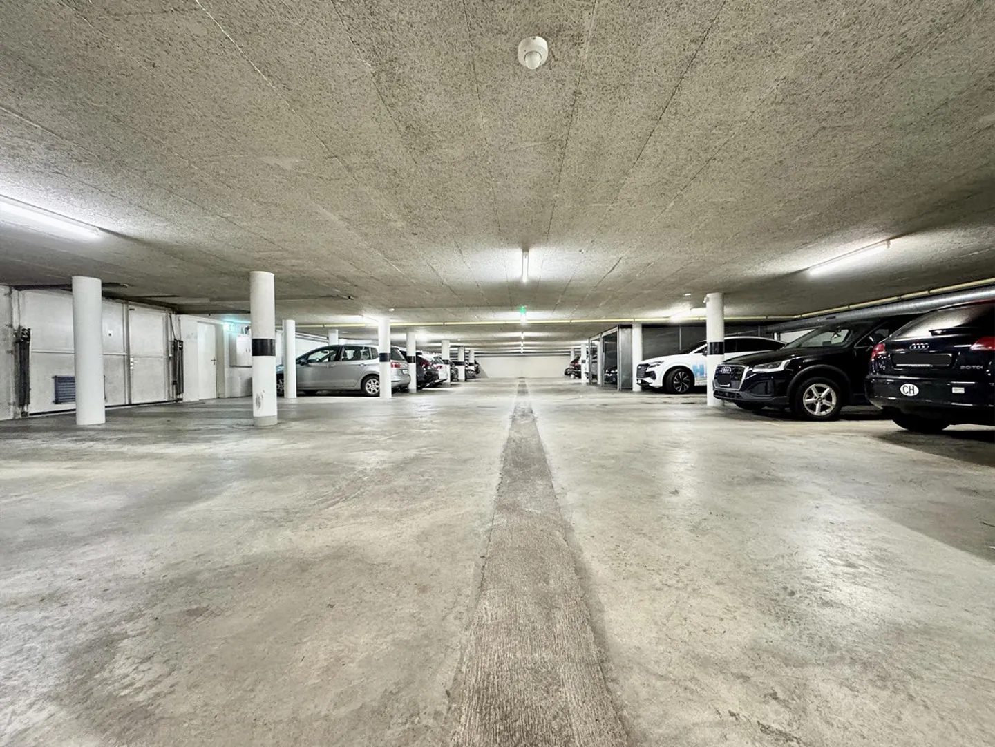 5.5-Room Maisonette with Parking Space - Centrally Located, Pleasantly Quiet - Photo 12 of 12