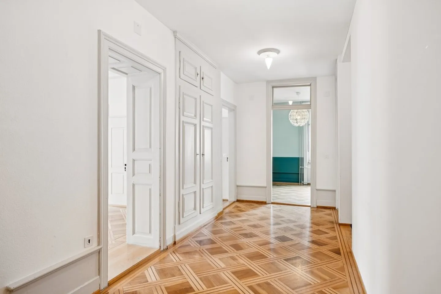 5.5 Room Apartment - Photo 2 of 10
