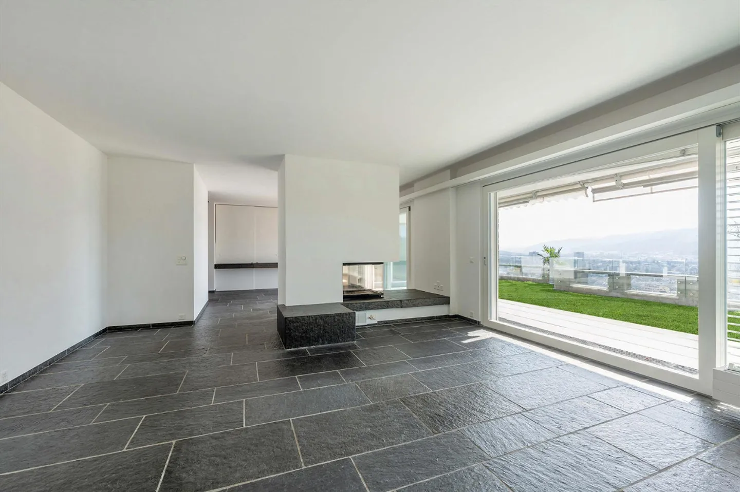 Ihr neues Zuhause mit Weitblick - Foto 2 von 18