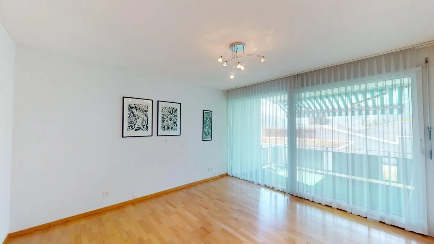 Helle 2-Zimmer-Wohnung mit Balkon in Walenstadt kaufen - Foto 11 di 13