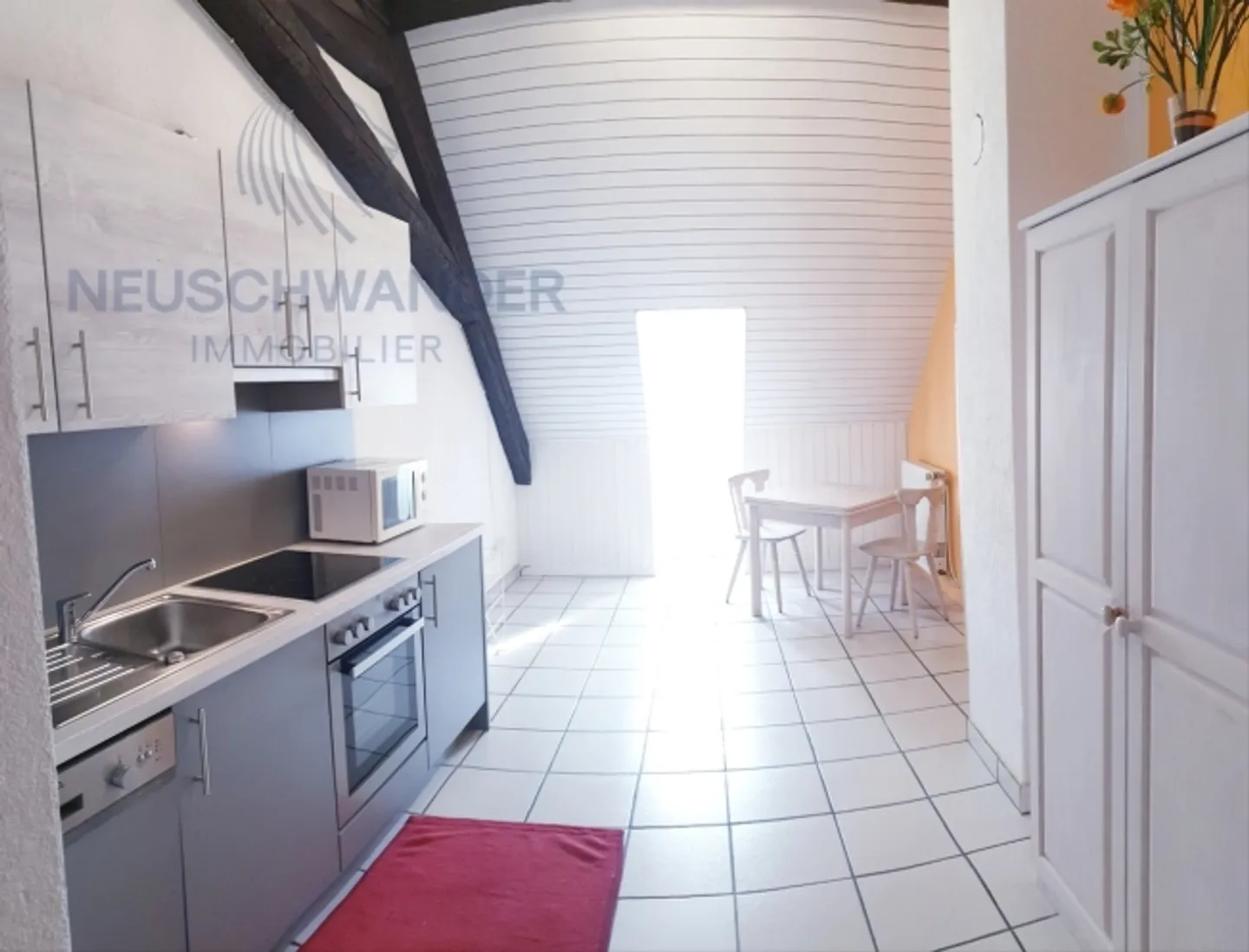 «Avec 20 places de parc bâtiment de renom entièrement loué» - Photo 2 sur 20