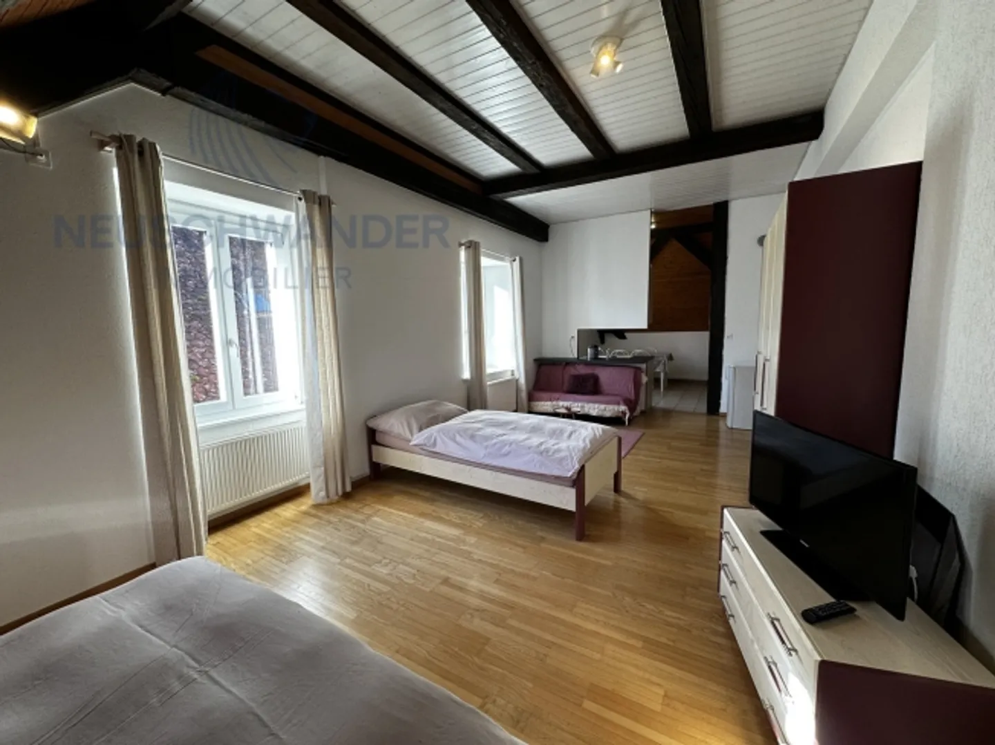 «Avec 20 places de parc bâtiment de renom entièrement loué» - Photo 9 sur 20