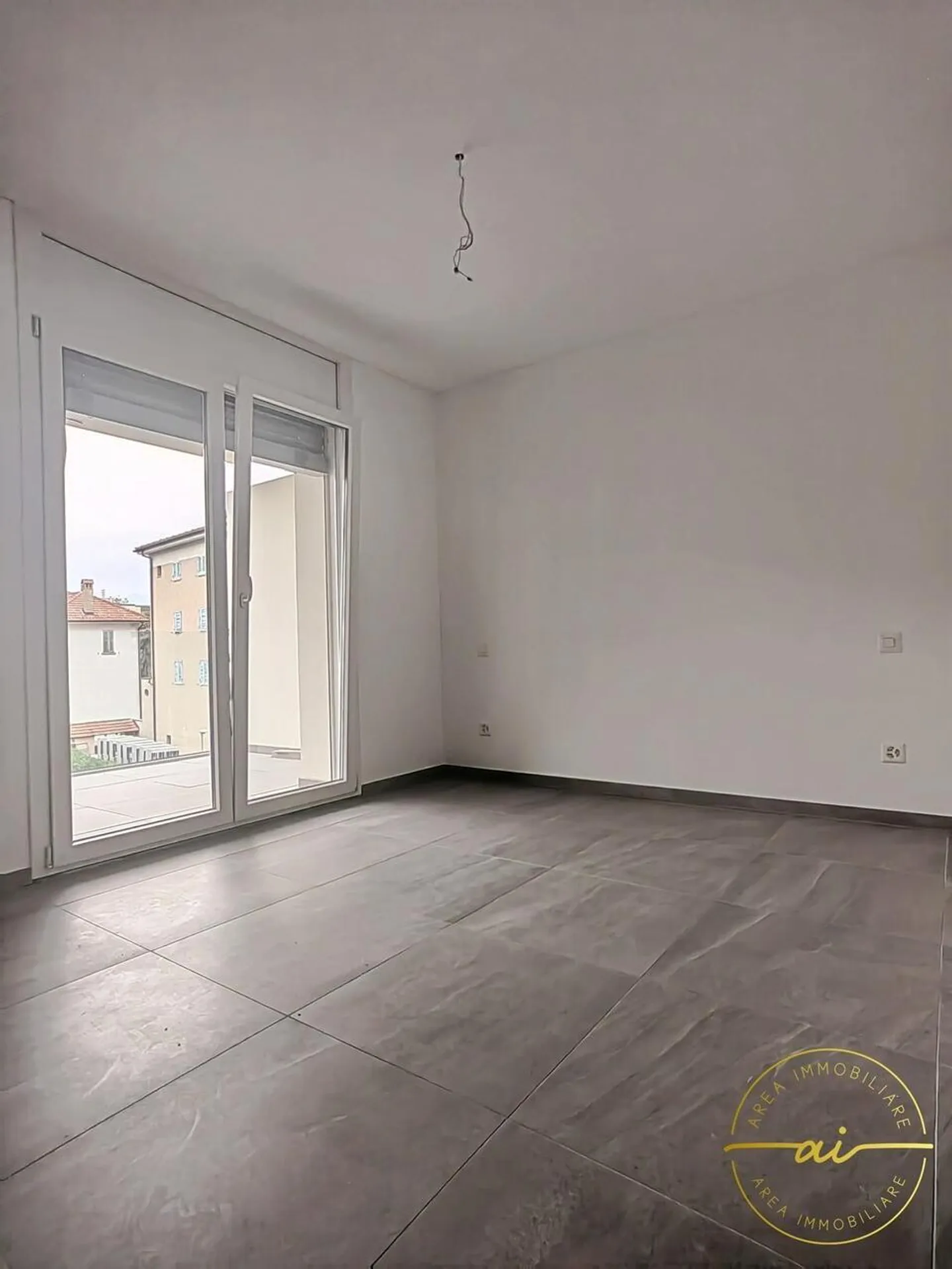 NEUE 3.5-ZIMMER-WOHNUNG IM ZWEITEN STOCK - Foto 5 von 9