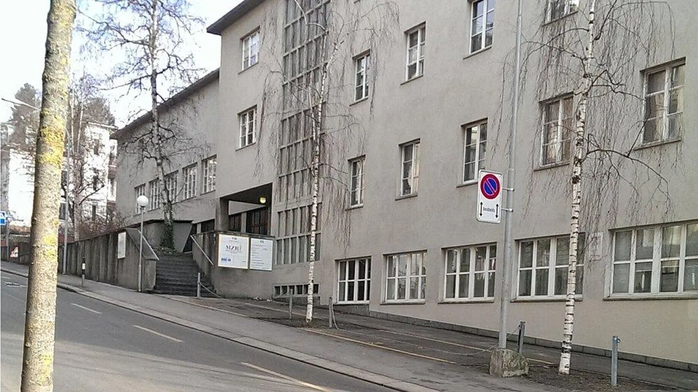 Ufficio in affitto nella città di Zurigo! - Foto 1 di 4