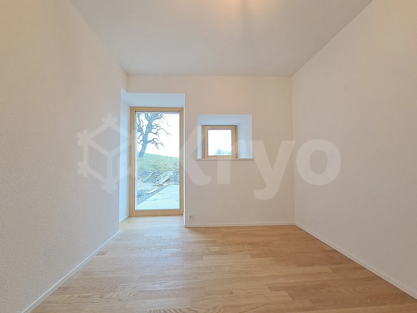 Magnificent new 4.5-room apartment with private terrace - Photo 6 of 10