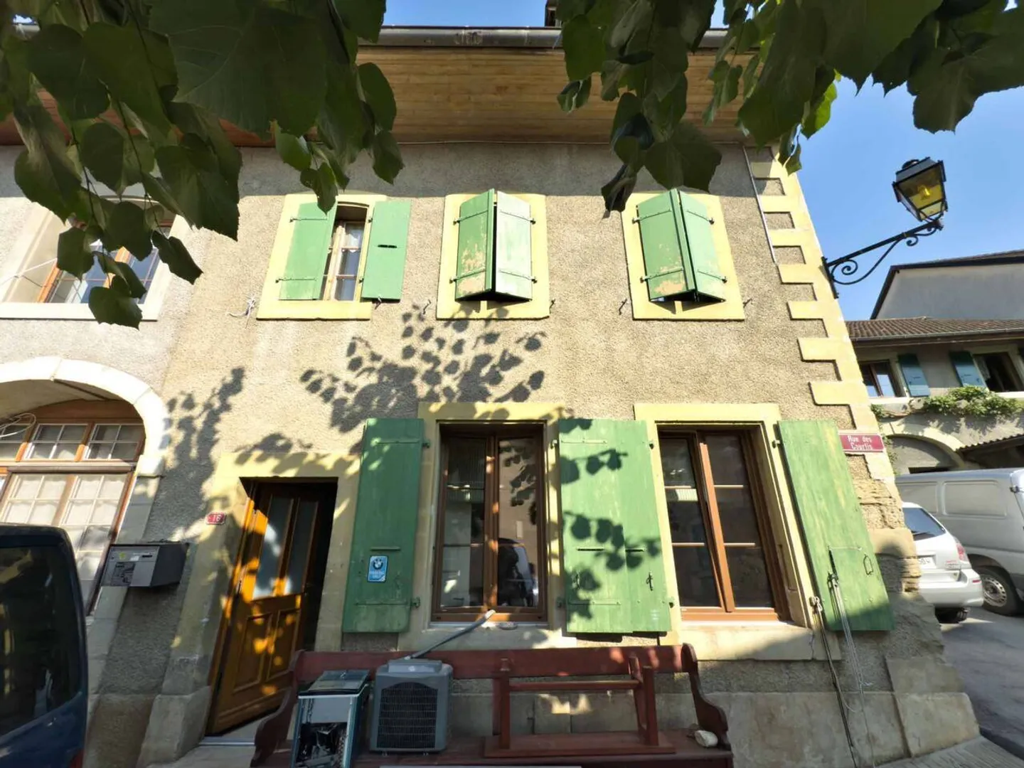 Duplex di 4,5 stanze con giardino e vista lago a Tartegnin - Foto 3 di 12