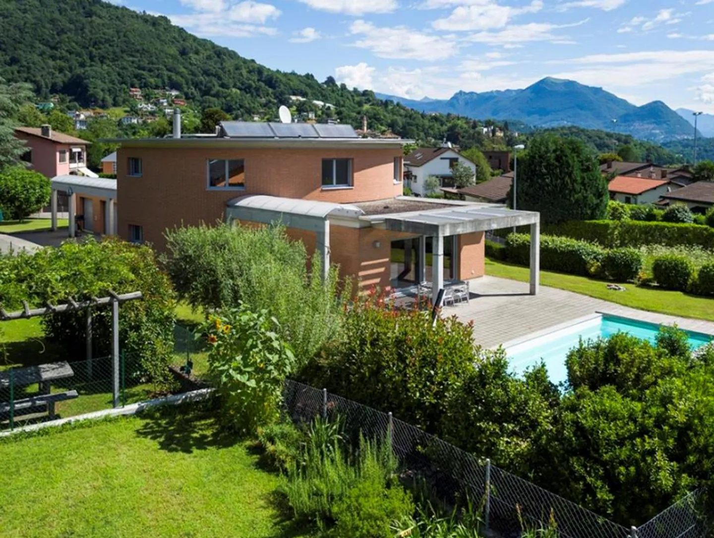 Spettacolare villa  a Pura - Foto 4 di 17