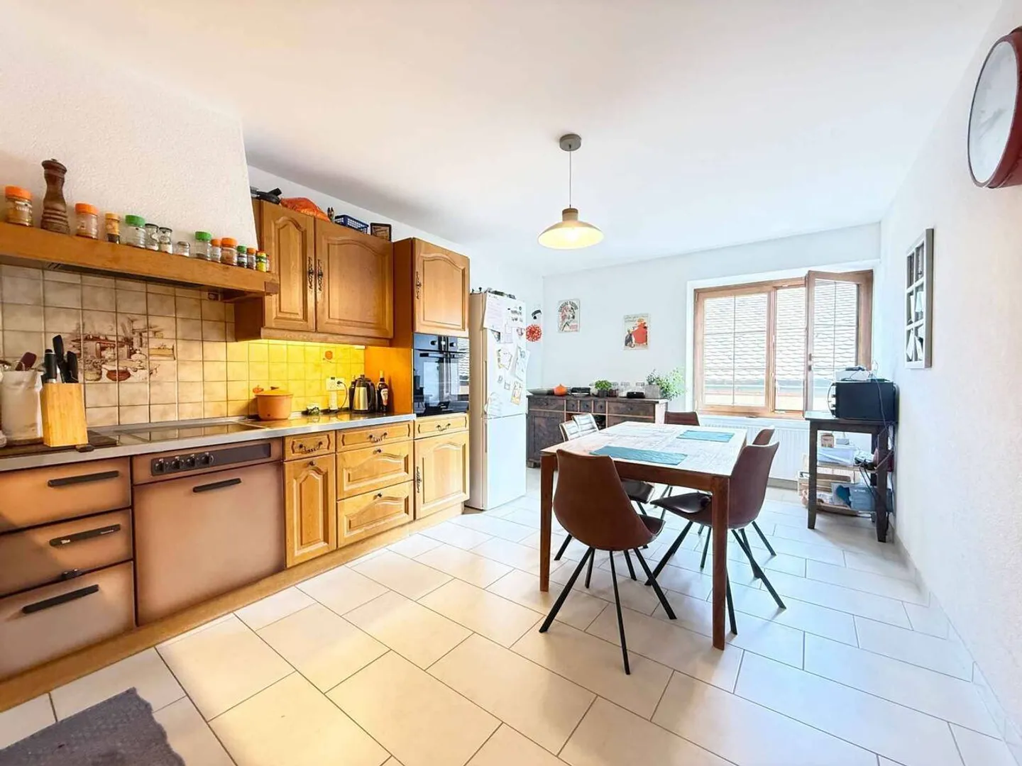 Duplex di 4,5 stanze con giardino e vista lago a Tartegnin - Foto 5 di 12