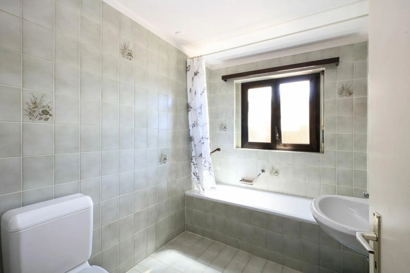 LAVERTEZZO - House with Garden and Panoramic View - Photo 13 of 21