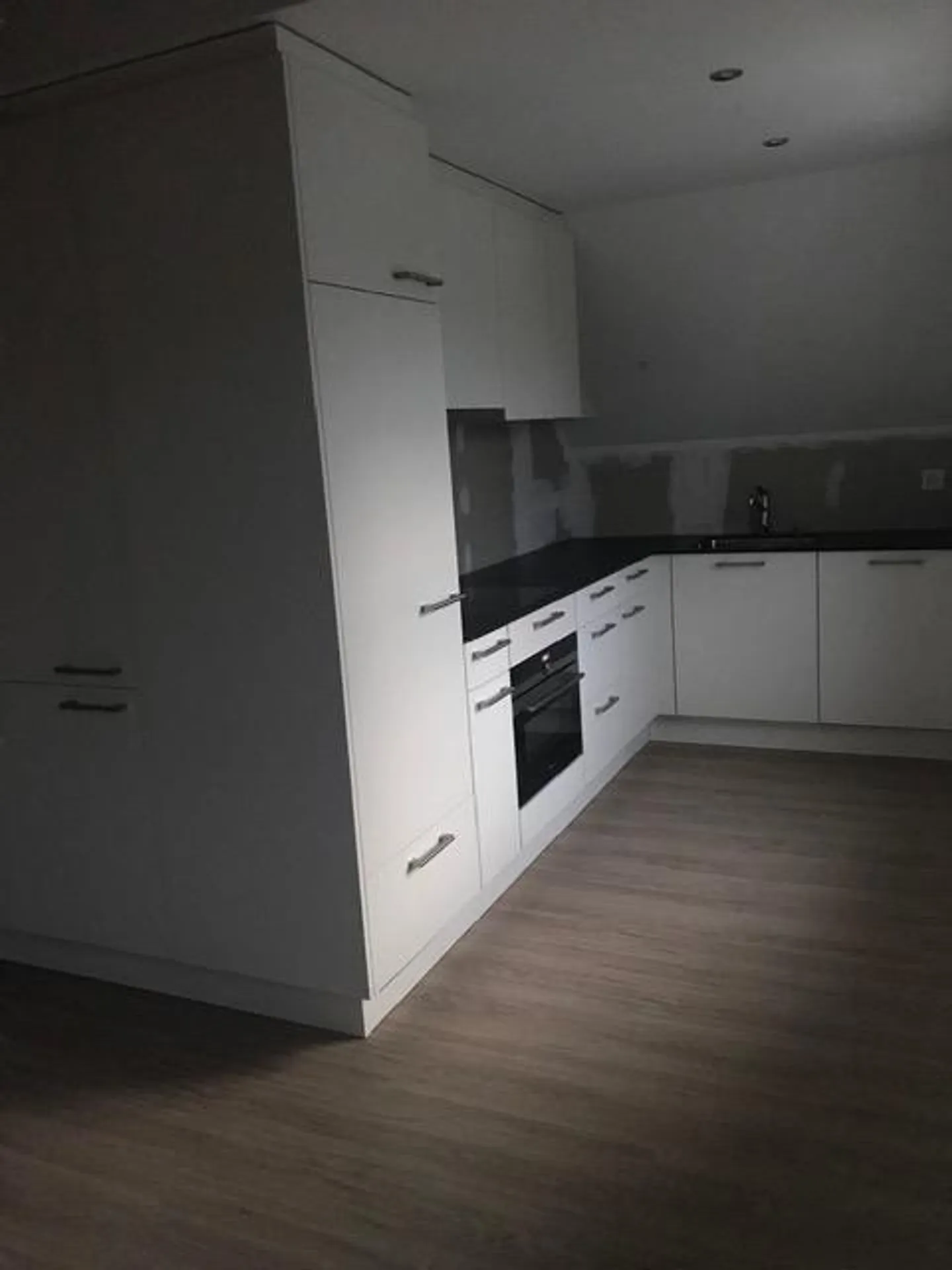 Maisonette attico con grande terrazza sul tetto - Foto 7 di 18