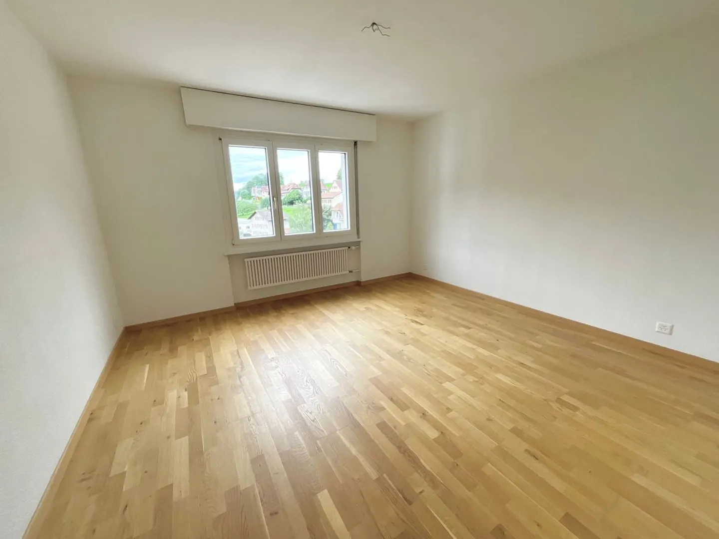 Beautiful bright 4.5-room apartment with balcony - Photo 7 of 8