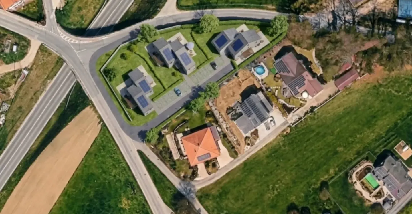 Familienvilla mit 4,5 Zimmern, Terrasse und großem Garten - Foto 8 von 12