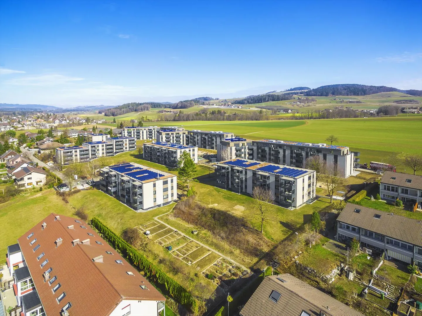 «Attikaterrasse mit Ausblick über Münsingen!» - Foto 2 von 5