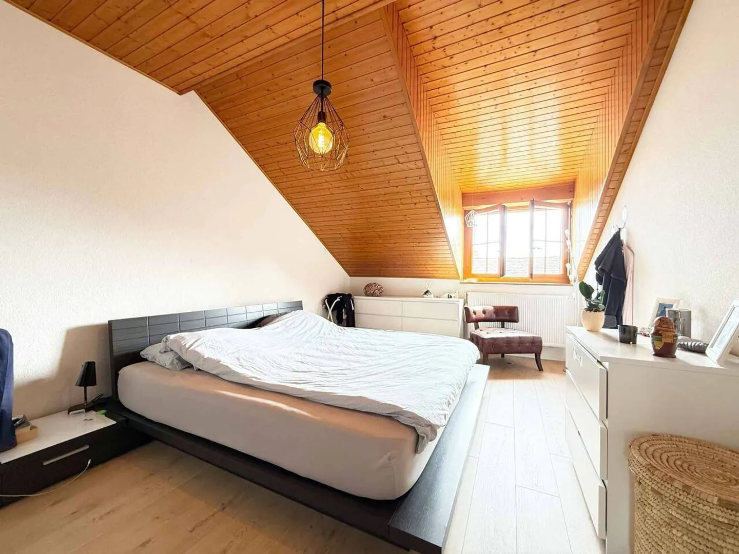Duplex di 4,5 stanze con giardino e vista lago a Tartegnin - Foto 10 di 12