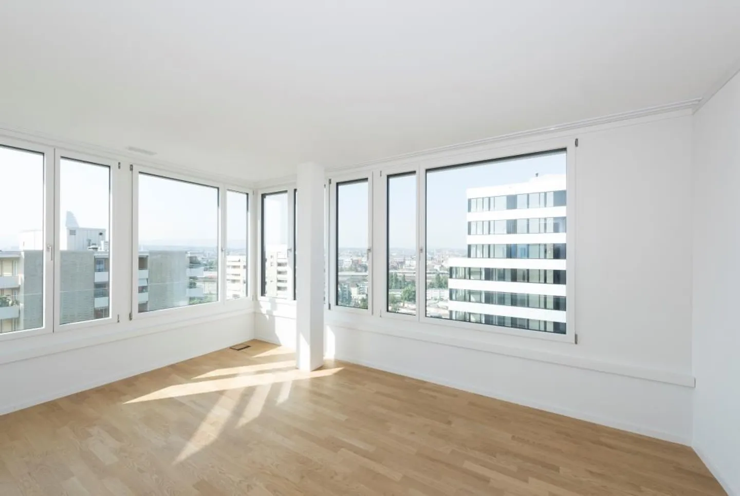 Modernes Apartment mit Aussicht - Foto 3 von 6