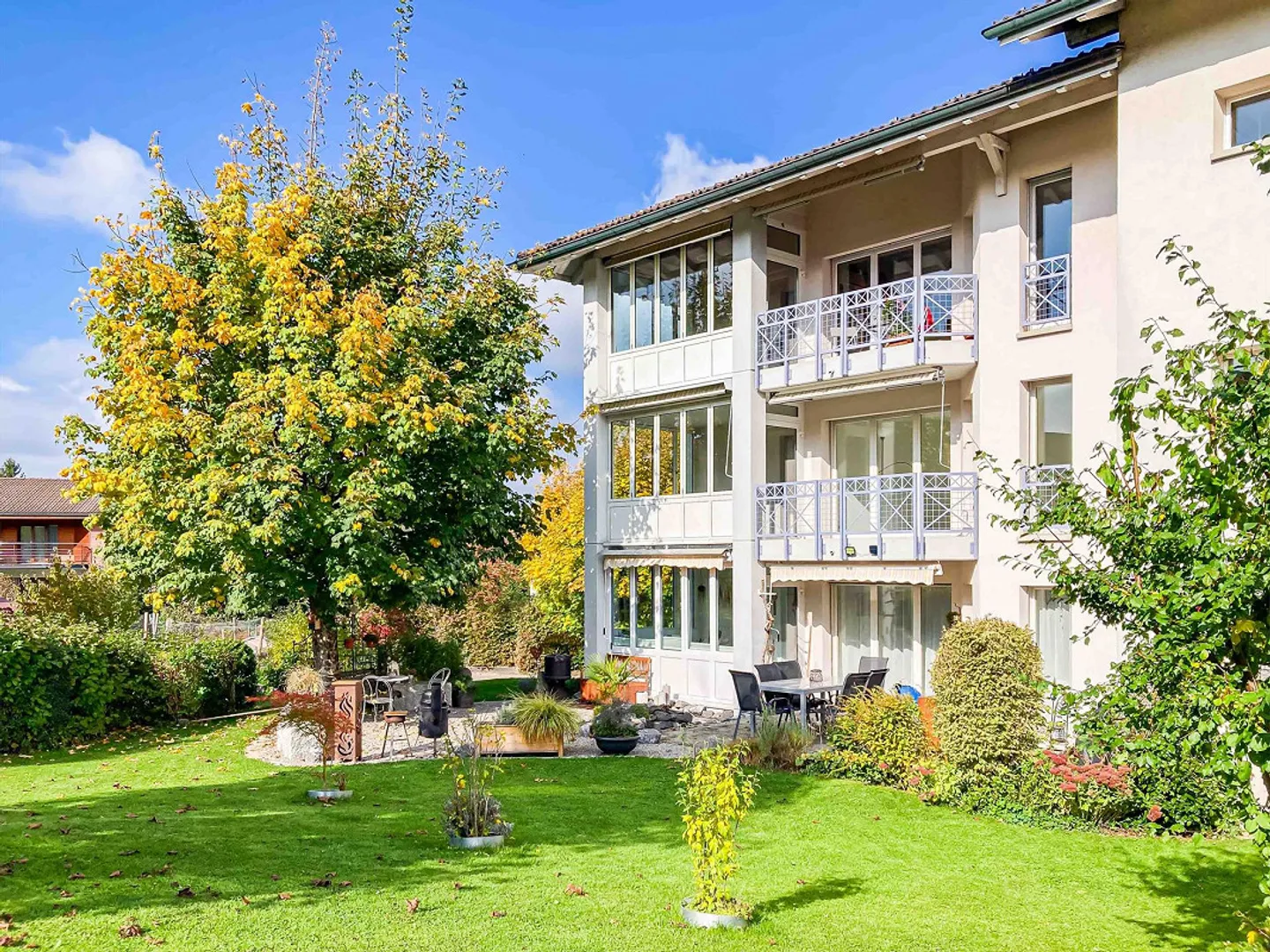 Incantevole appartamento di 4,5 stanze nel cuore verde di Uzwil - Foto 1 di 18