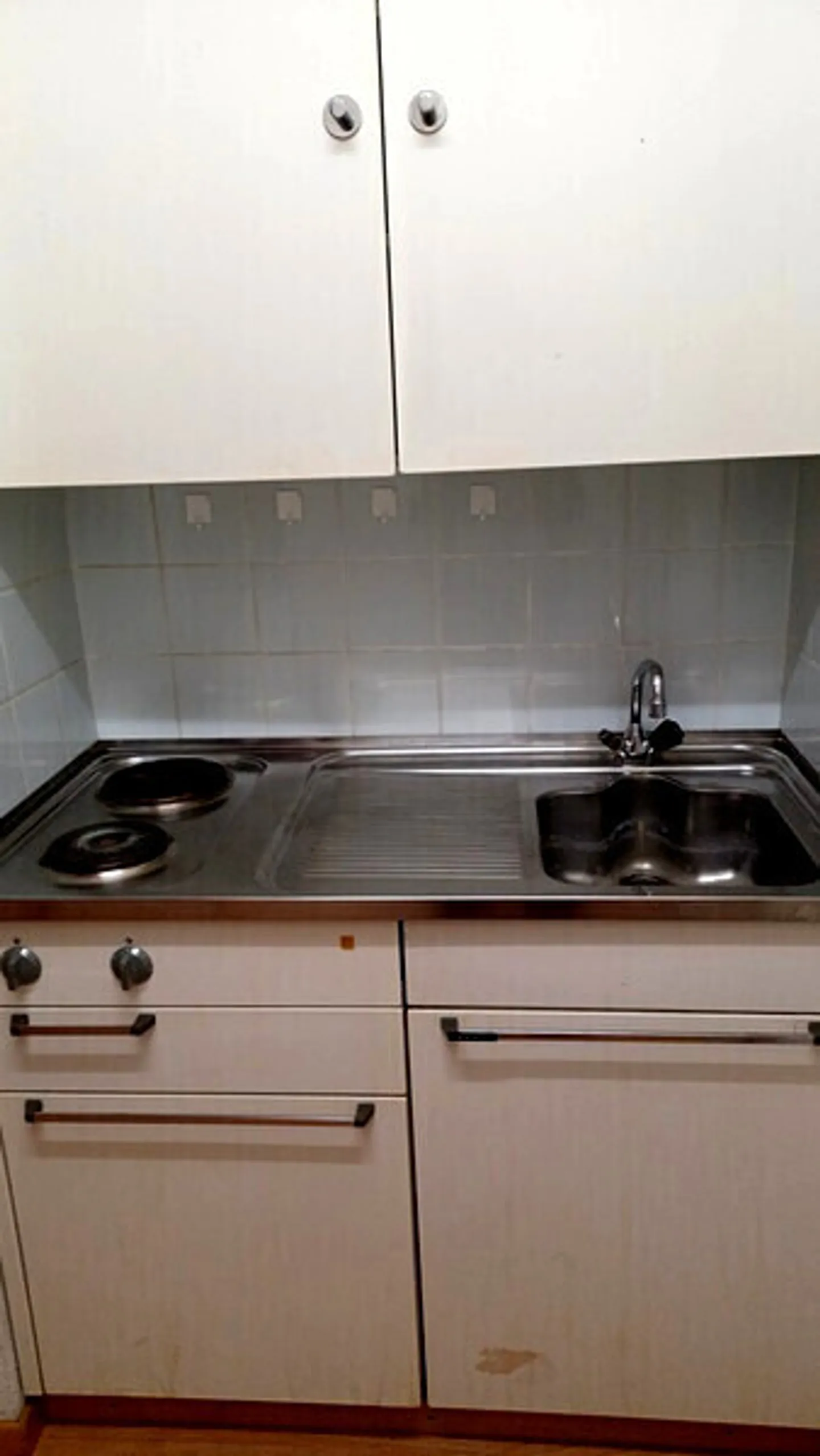 STUDIO IN BERN - ALTSTADT, MÖBLIERT - Foto 4 di 7