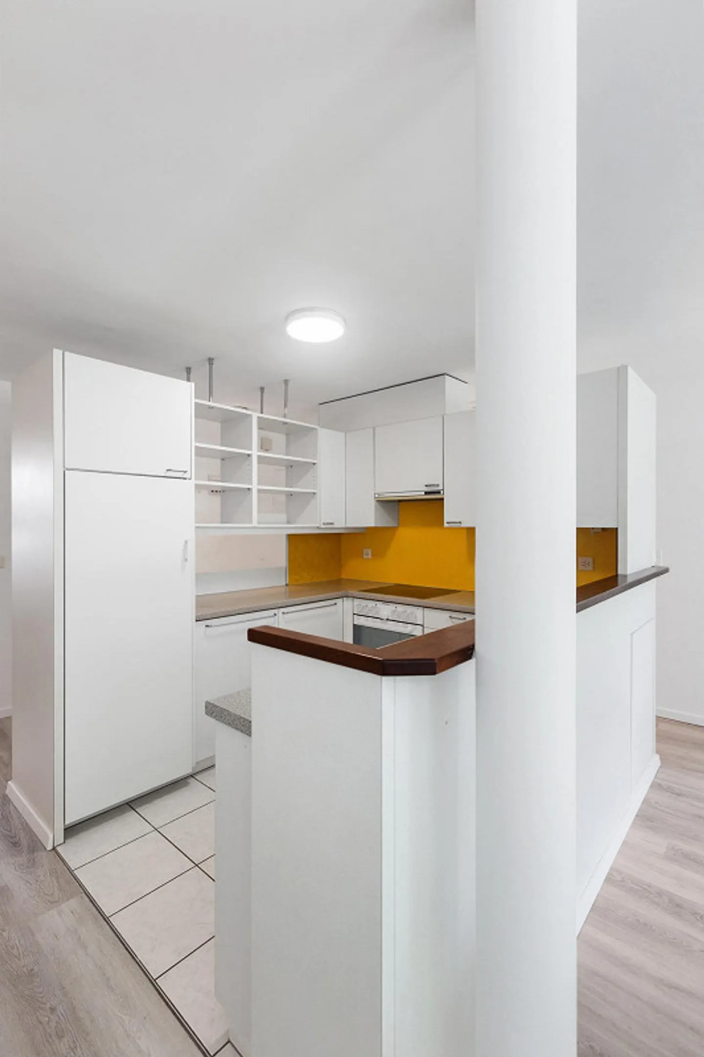 Appartement de jardin ensoleillé pour se sentir bien - Photo 3 sur 7