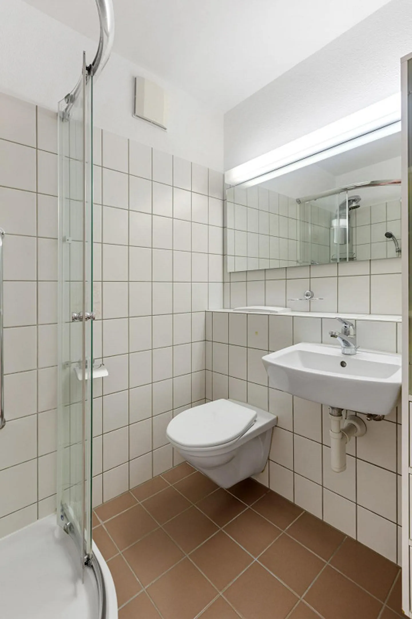 Appartement de jardin ensoleillé pour se sentir bien - Photo 5 sur 7