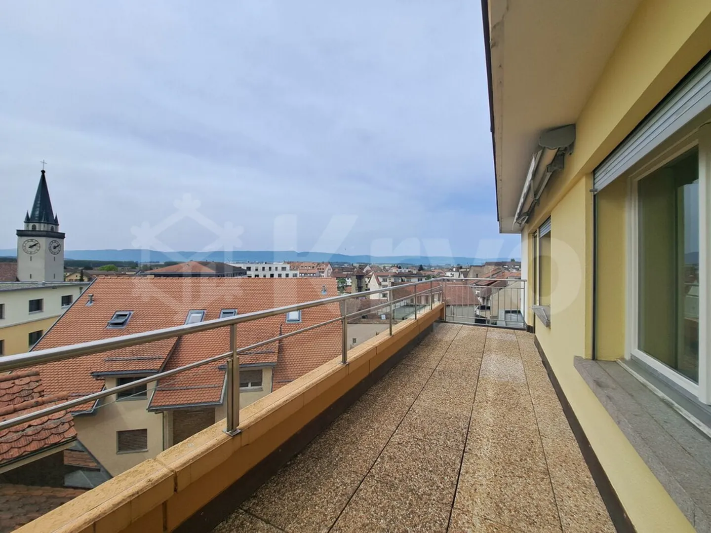 Appartamento - Foto 3 di 9