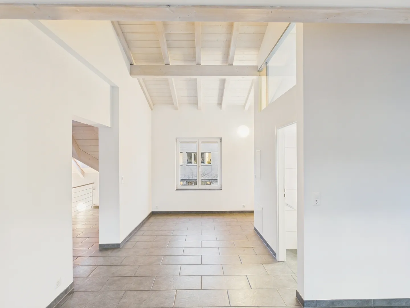 Charmante appartement 2.5 pièces dans un environnement calme, Muttenz - Photo 7 sur 11