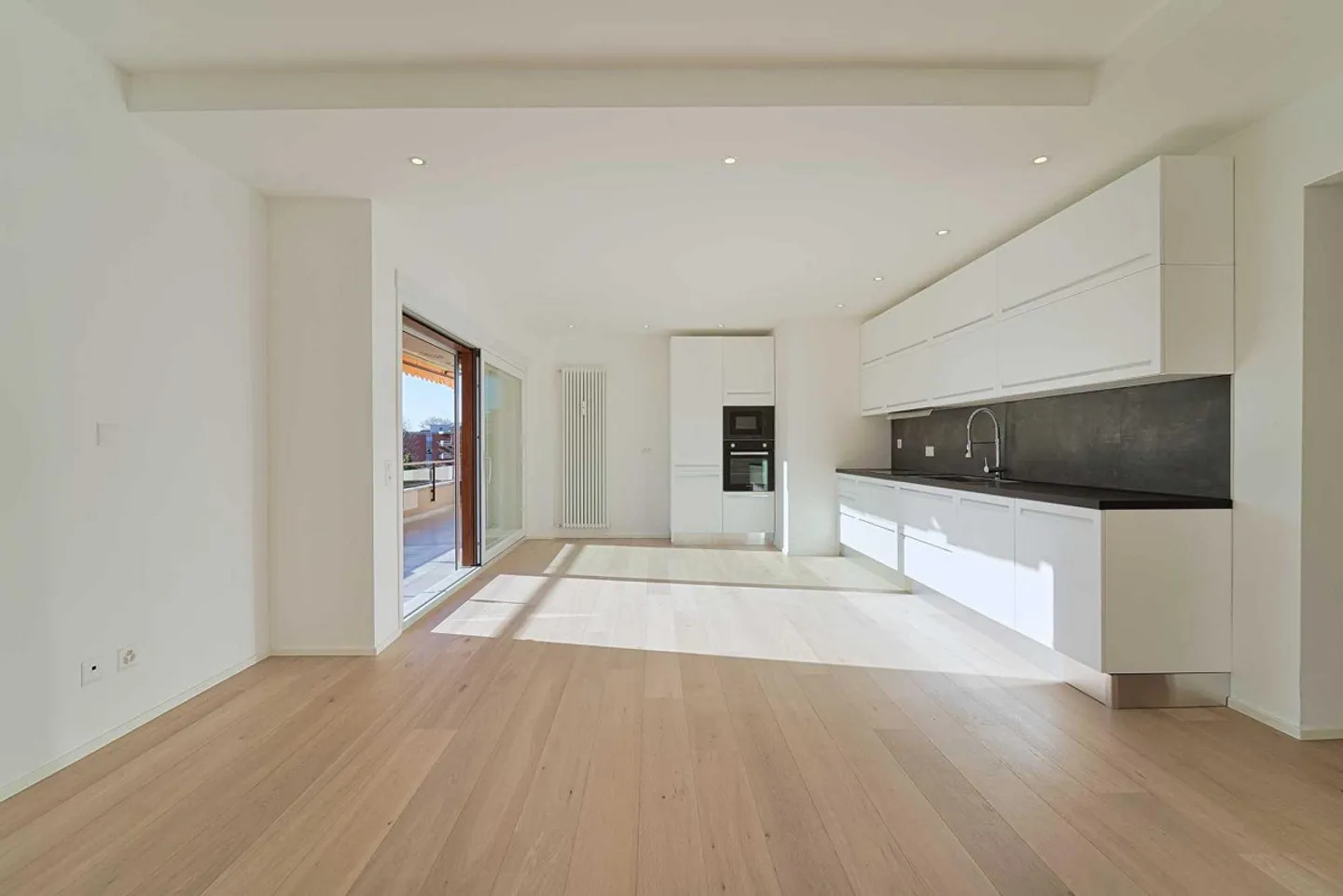 Appartamento moderno di 4 stanze a Lugano - Foto 4 di 11