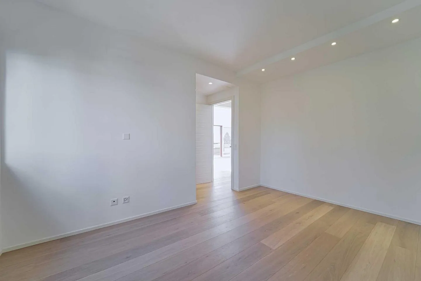 Appartamento moderno di 4 stanze a Lugano - Foto 10 di 11