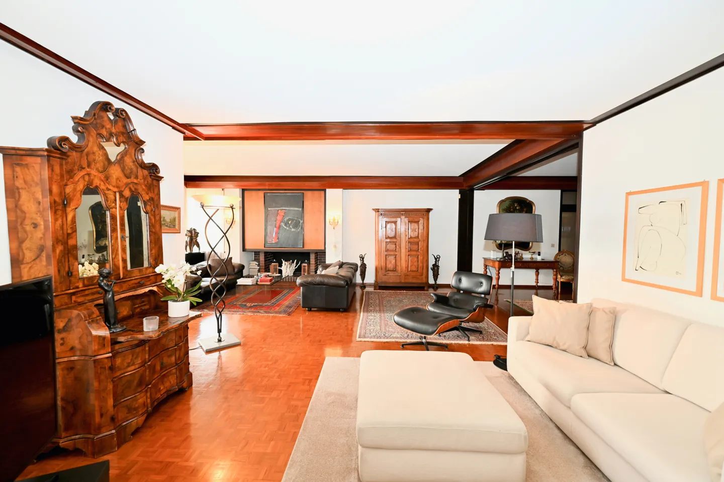 Proprietà prestigiosa con grande giardino e alto potenziale a Vacallo - Foto 10 di 25